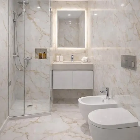 Luxury 7 Al Duomo Di * 帕爾馬