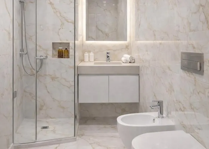 Luxury 7 Al Duomo Di * 帕爾馬